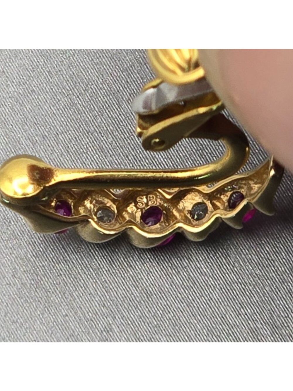 Vintage 14k Gold Filled Ruby Lab Created Diamond Clip On Half Hoop Earrings 3/4" - Picture 8 of 12
